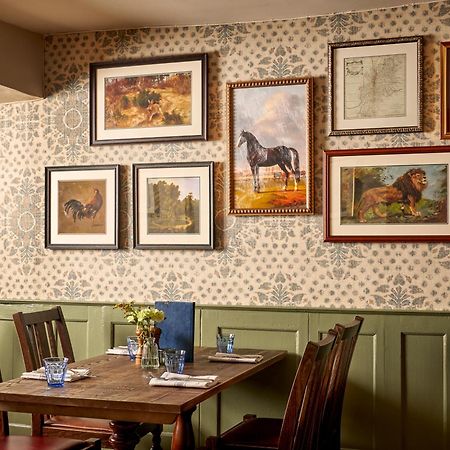 The Lion Inn Winchcomb Exterior foto