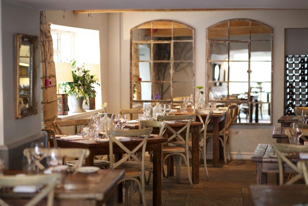 The Lion Inn Winchcomb Exterior foto